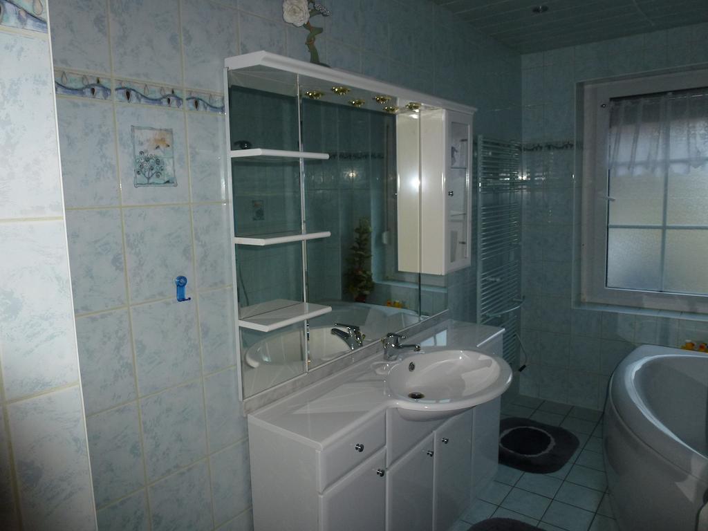 Ferienwohnung Thale Habitación foto